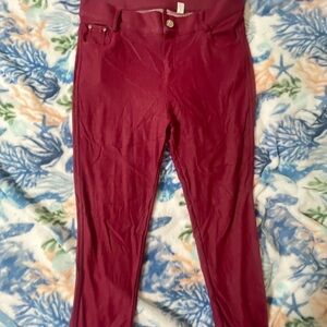 Yelete Women's Burgundy Jeggings